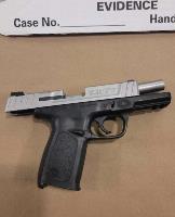GUN